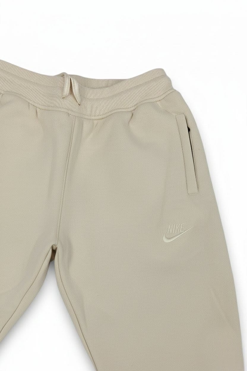 Nike Essential Fleece Joggers with Contrast Panel