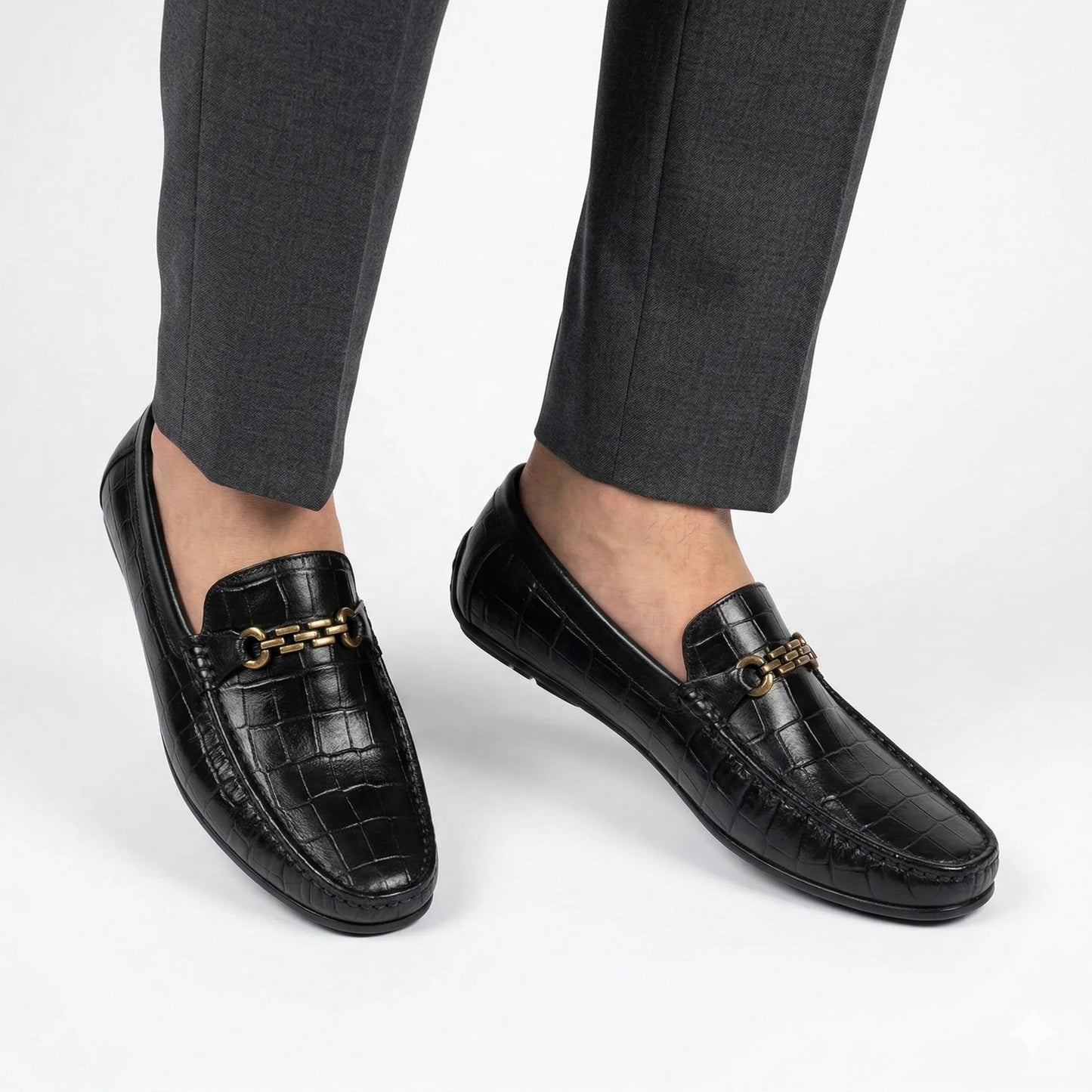 BLACKBERRY Midnight Onyx Luxe Crocodile-Embossed Leather Loafers with Chain Detail