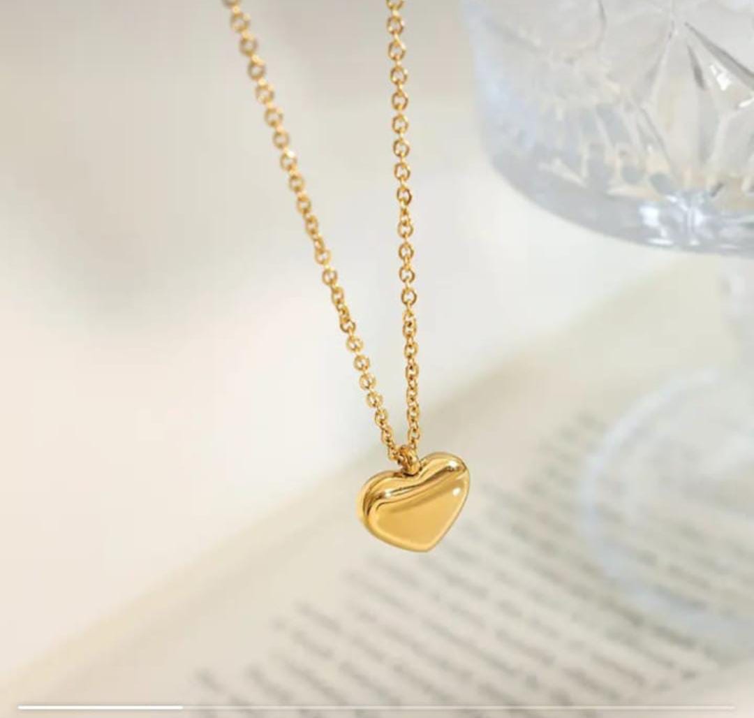 Elegant Essentials Heart Pendant Necklace