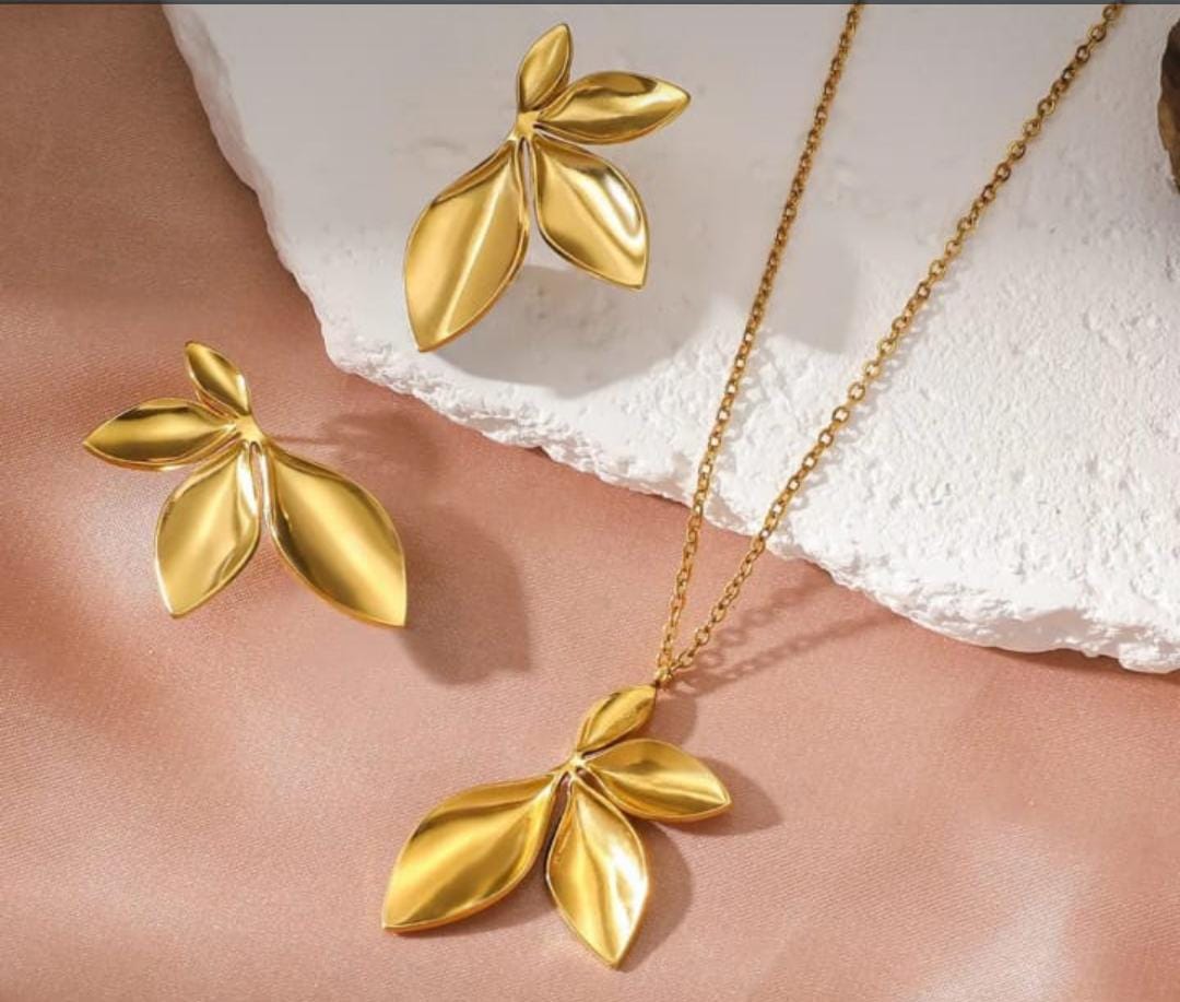 Elegant Adornments Golden Leaf Jewelry Set