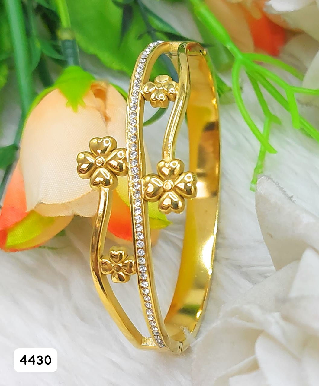 Elegant Adornments Floral Gold Bangle with Rhinestones