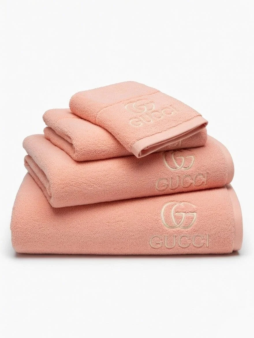 GUCCI Luxe Cotton Towel Set in Blush Pink