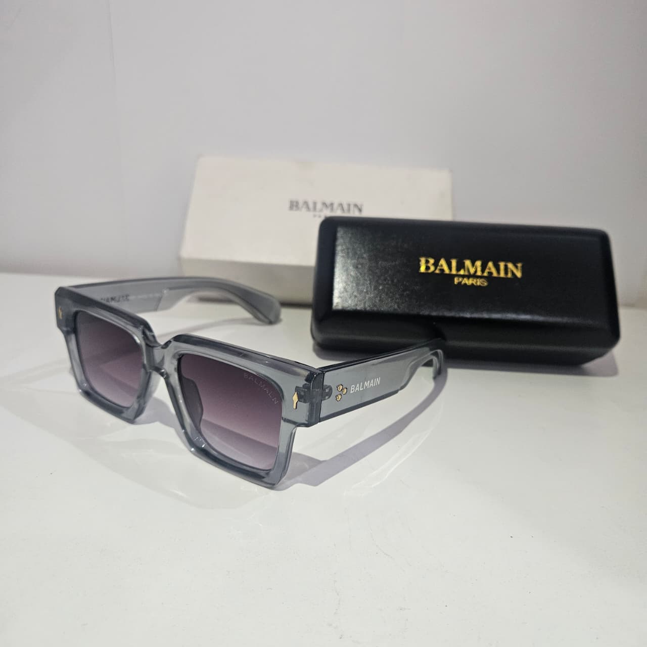 BALMAIN Paris Gradient Square Sunglasses