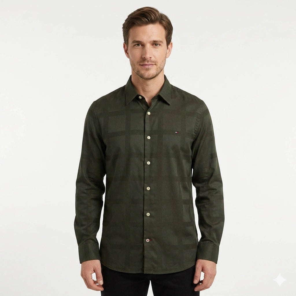 TOMMY HILFIGER Enchanted Forest Luxe Fit Long Sleeve Satin Shirt