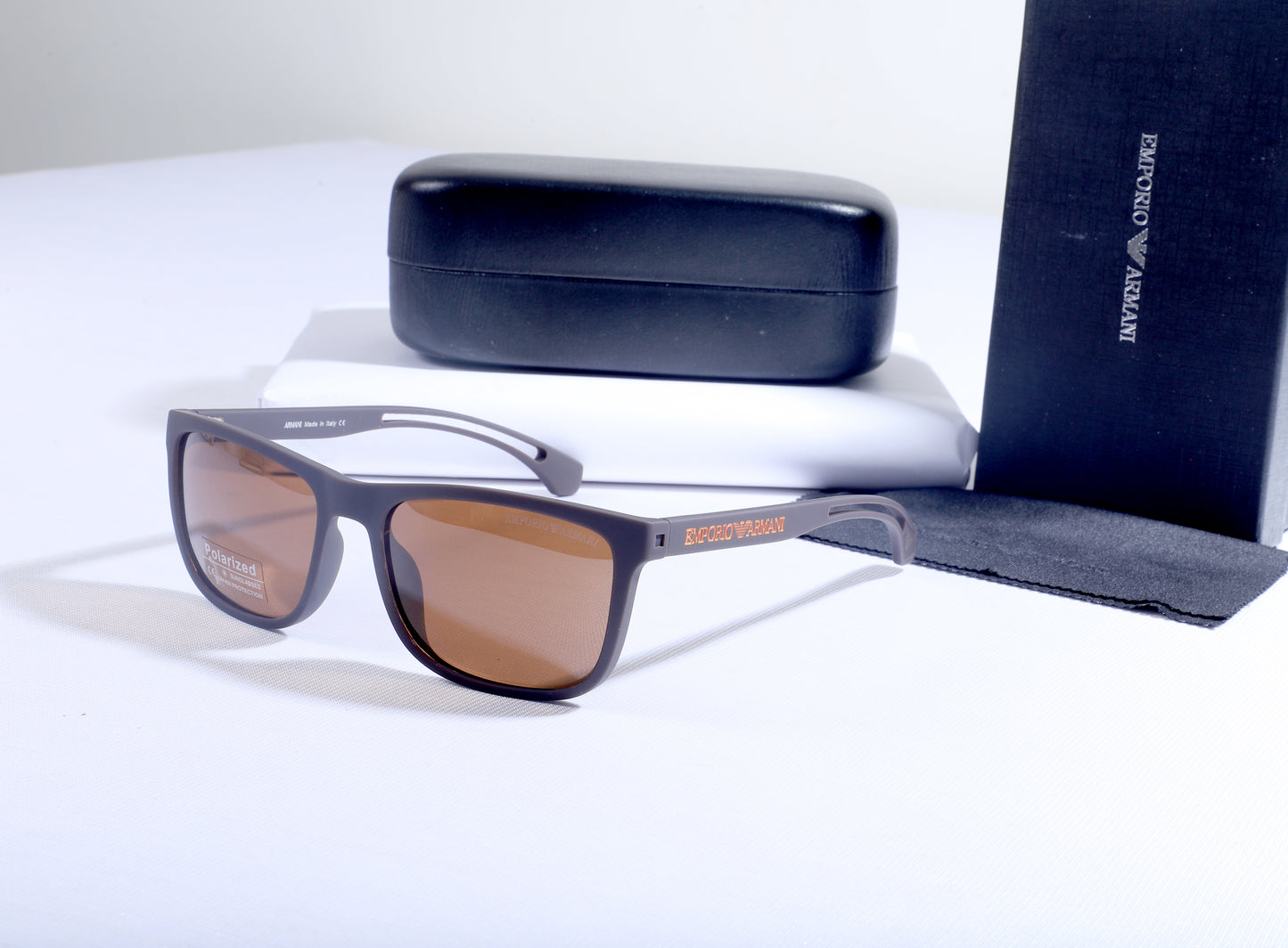RACKS Embered Clay Premium Frame Sunglasses with Elegant Case