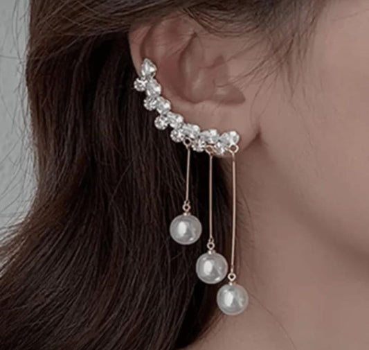 Elegant Adornments Pearl Drop Ear Cuff