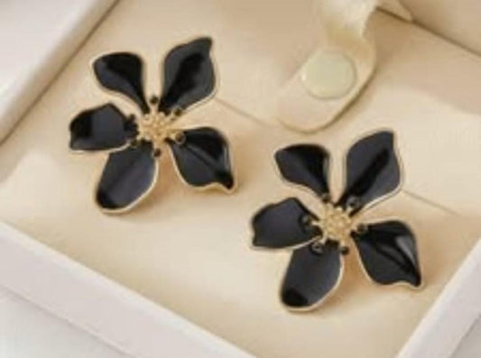 Elegant Bloom Black Floral Statement Earrings