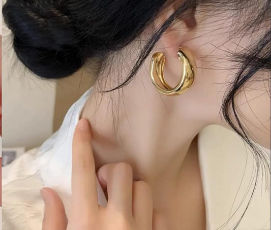 Elegant Aura Gold Crescent Hoop Earrings