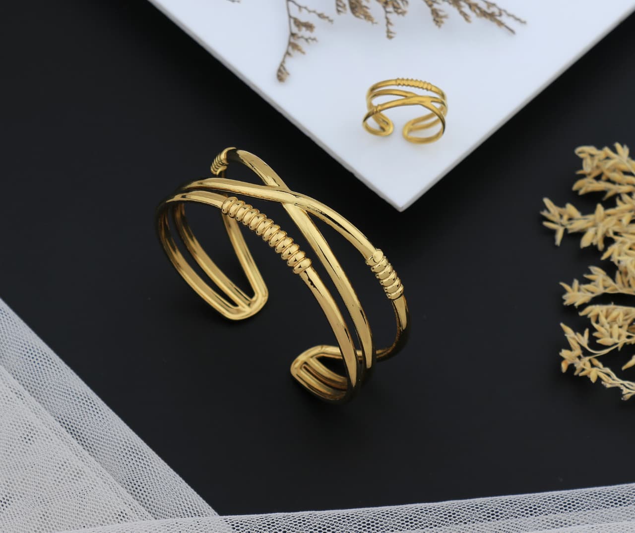 Elegant Adornments Intertwined Gold Cuff Bracelet