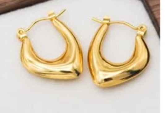 BD Essentials Sculpted Gold Hoop Earrings
