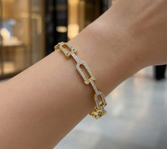 ELEGANT LUXE Radiant Gold Luxe Link Bracelet