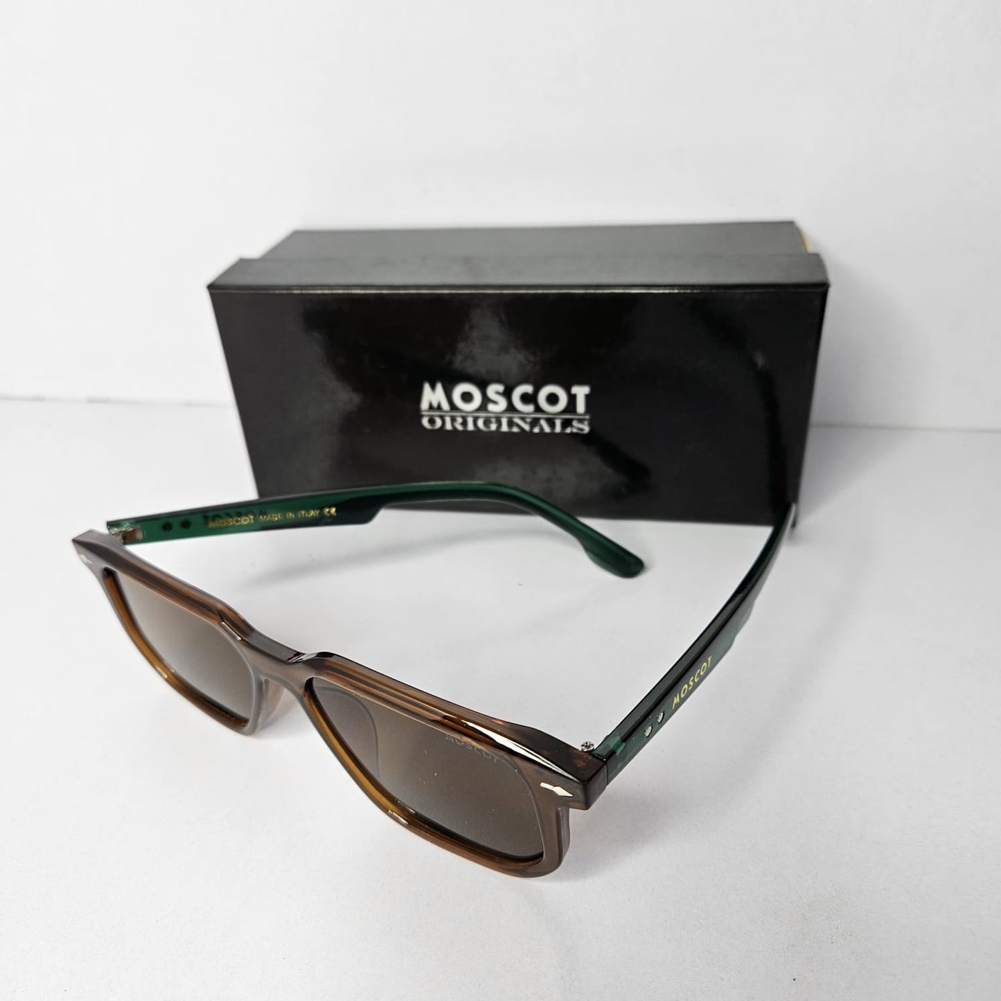 MOSCOT Rustic Amber Classic Rectangle Sunglasses